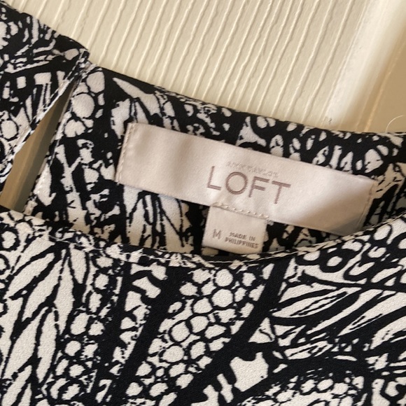 NWT Nine West Wild Plum Blazer, Size 8. Shell included. - Picture 12 of 15